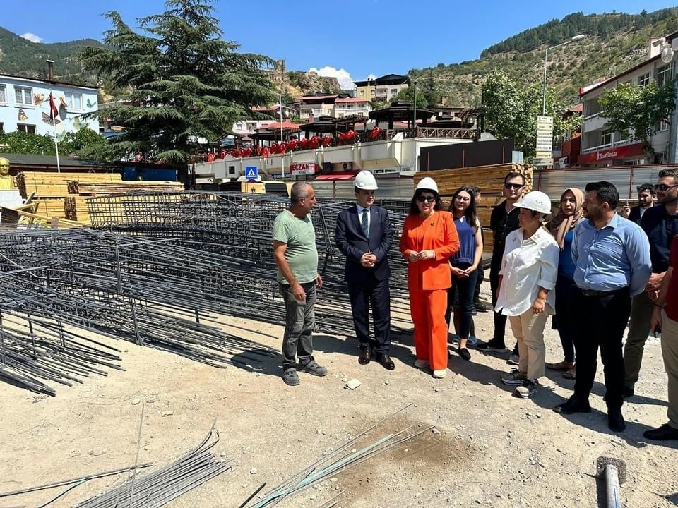 Başkan Dal Milletvekili Karamık&rsquo;a yapılacak projeleri anlattı
