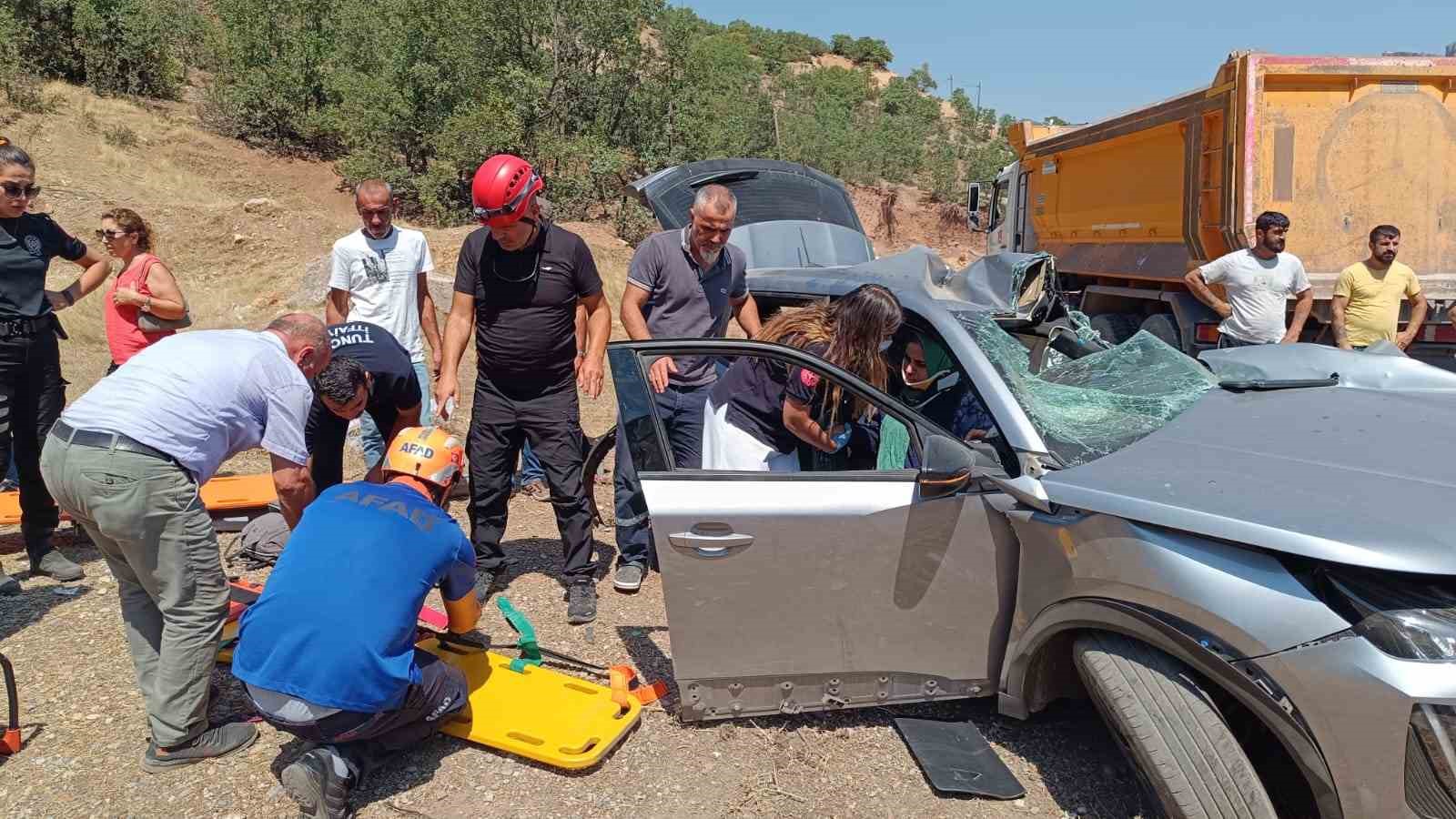 Tunceli’deki kazada 2 kişi kurtarılamadı