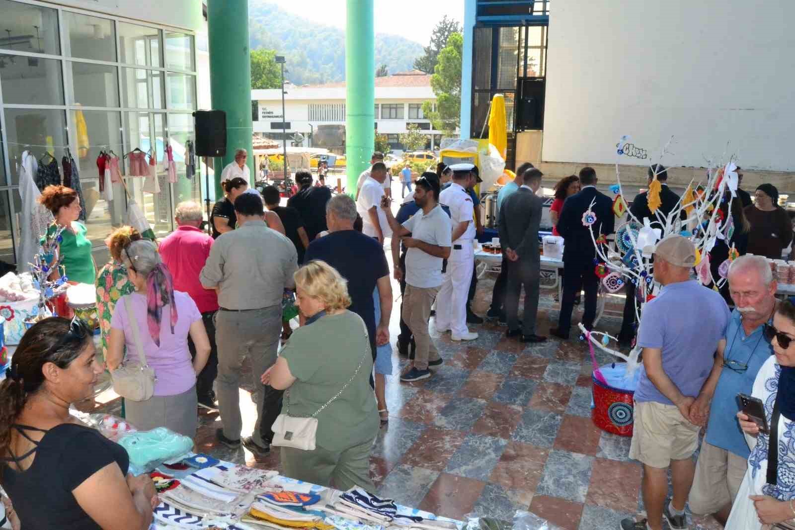 Fethiye’de yükümlülerden geri dönüşüm el sanatları sergisi
