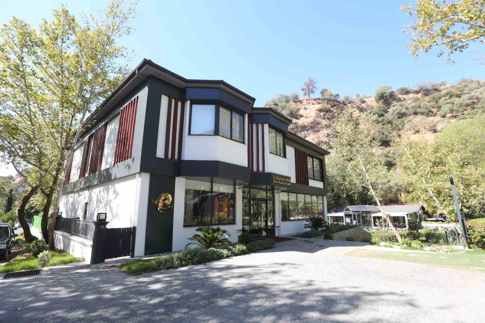 Efeler&rsquo;in tatil merkezi: Doğa Otel ve Restaurant
