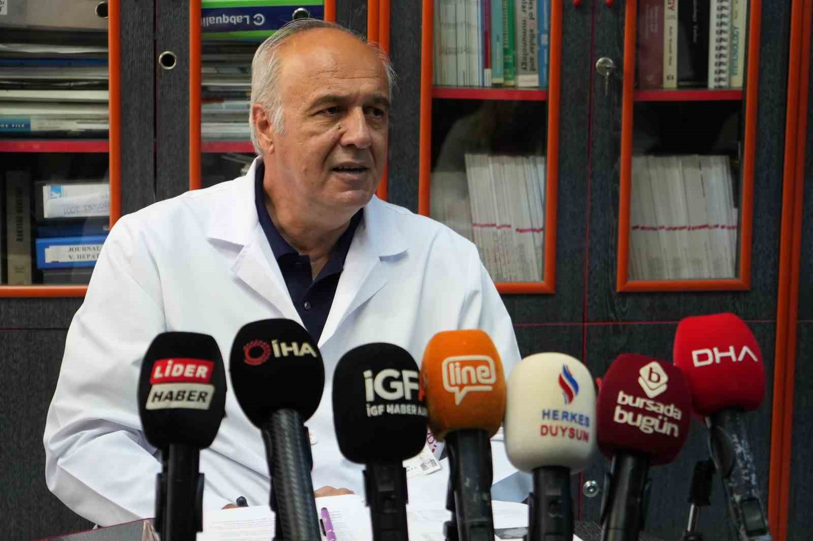 Prof. Dr. Akalın: “M Çiçeği için pandemi beklentimiz yok”
