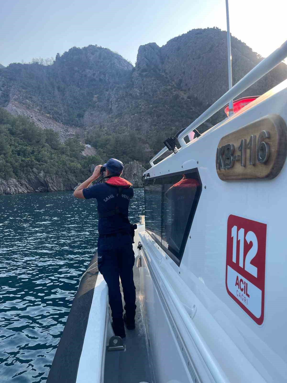 Marmaris&rsquo;te kayıp Rus turistin arama &ccedil;alışmaları devam ediyor
