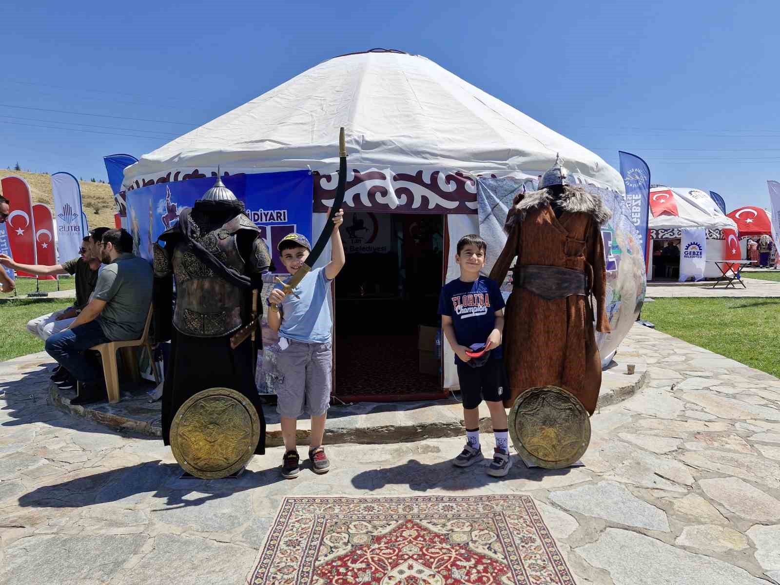 Düzce Belediyesi Ahlat’ta
