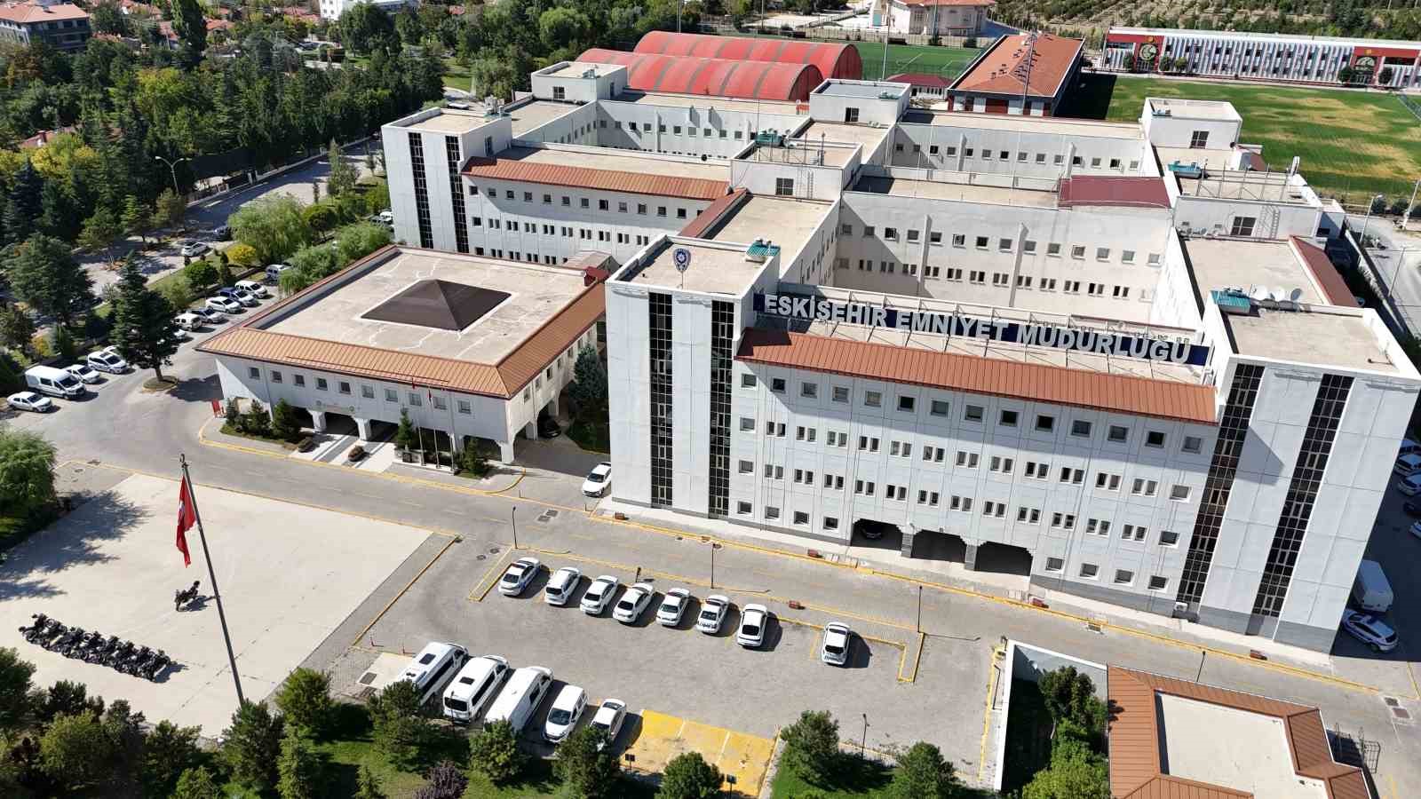 Motosikletli polisler vatandaşa güven veriyor