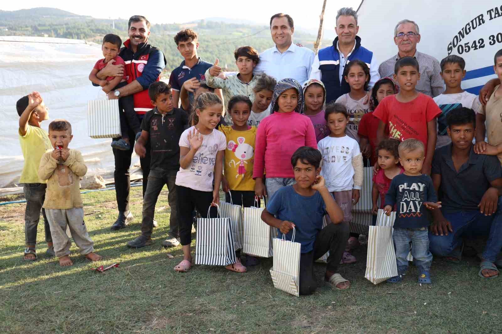 Mevsimlik tarım iş&ccedil;ileri ile bir araya geldiler
