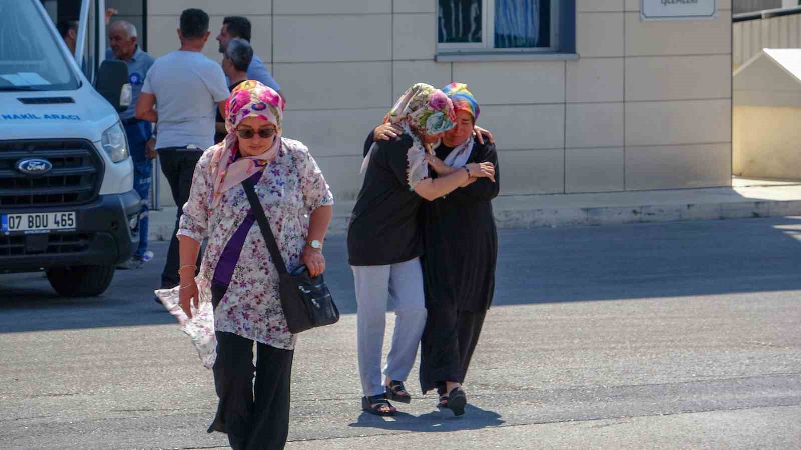 Antalya’daki huzurevi yangınında hastaneye kaldırılan 2 kişiden acı haber