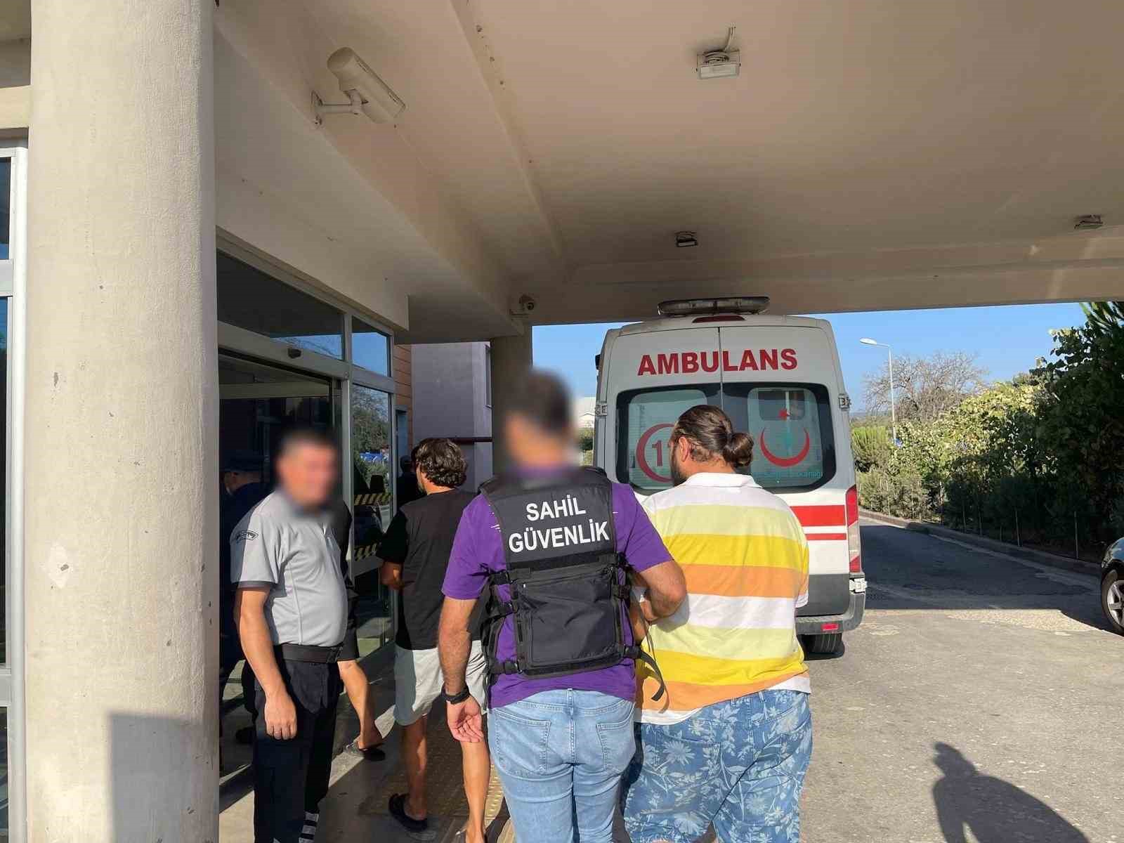 &Ccedil;anakkale&rsquo;de g&ouml;&ccedil;men ka&ccedil;ak&ccedil;ılığı operasyonuna 3 tutuklama
