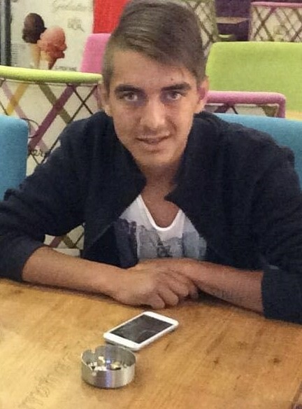 Uzunk&ouml;pr&uuml;&rsquo;de Kamyonet ile motosiklet &ccedil;apıştı: 1 &ouml;l&uuml;, 1 yaralı
