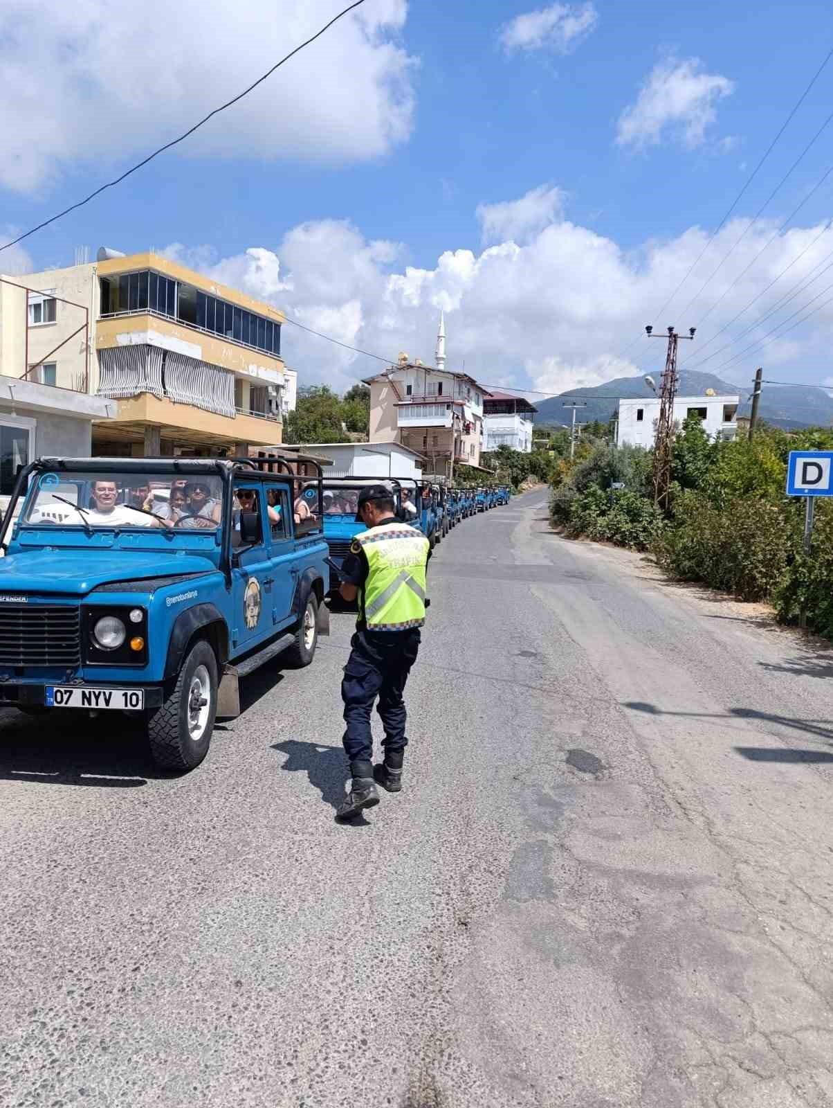 Alanya’da safari araçlarına yönelik denetim
