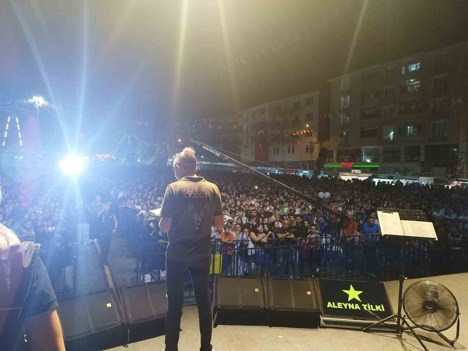 Tekirdağ&rsquo;da narko nokta standı ile 30 bin kişiye uyuşturucu farkındalığı anlatıldı
