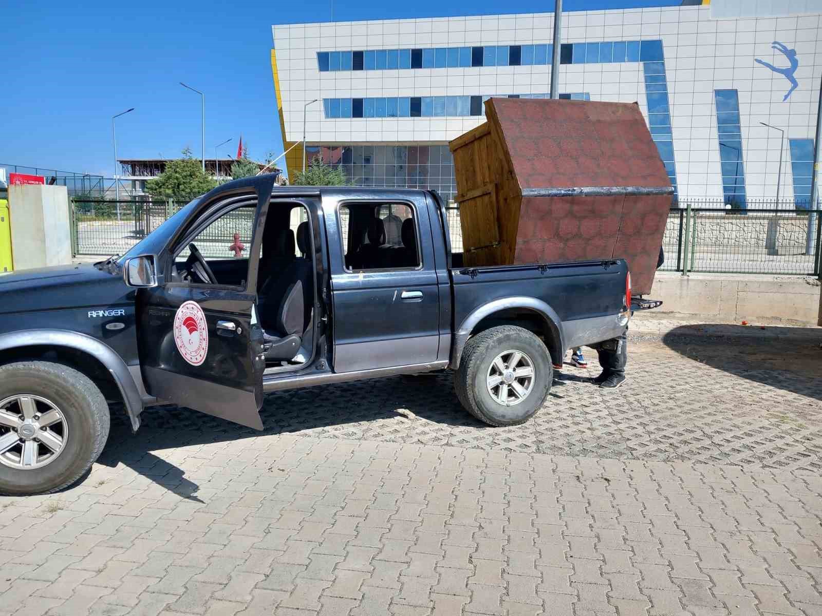 Erzincan&rsquo;da okuldaki &ccedil;iftlik b&uuml;y&uuml;meye devam ediyor
