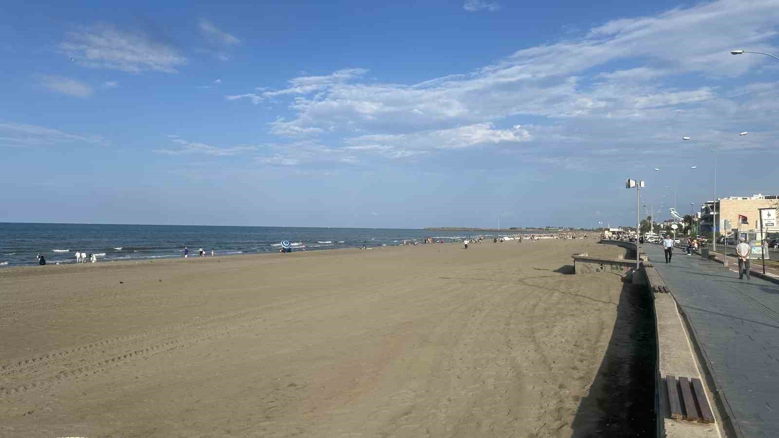 Samsun&rsquo;da denize giren 2 &ccedil;ocuk boğulma tehlikesi ge&ccedil;irdi
