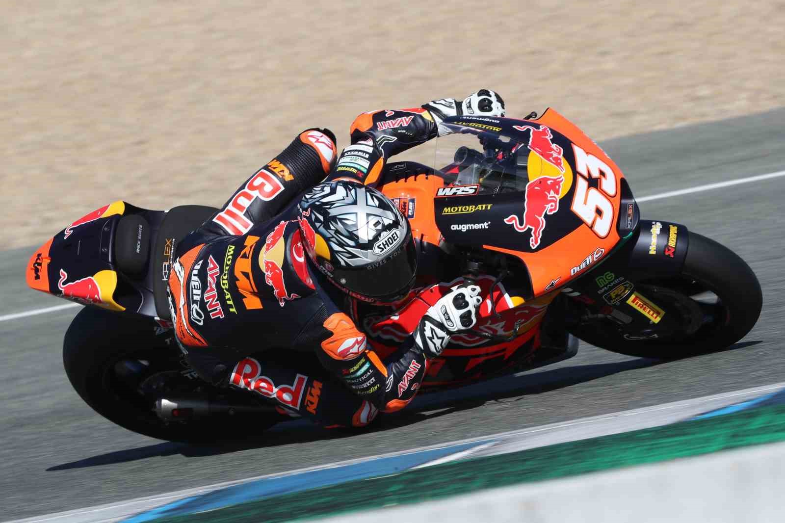 Red Bull sporcusu Deniz &Ouml;nc&uuml; İspanya&rsquo;da piste &ccedil;ıkıyor
