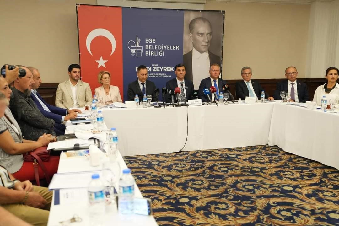 Başkan &Ccedil;elik, Ege Belediyeler Birliği Enc&uuml;men Toplantısına katıldı
