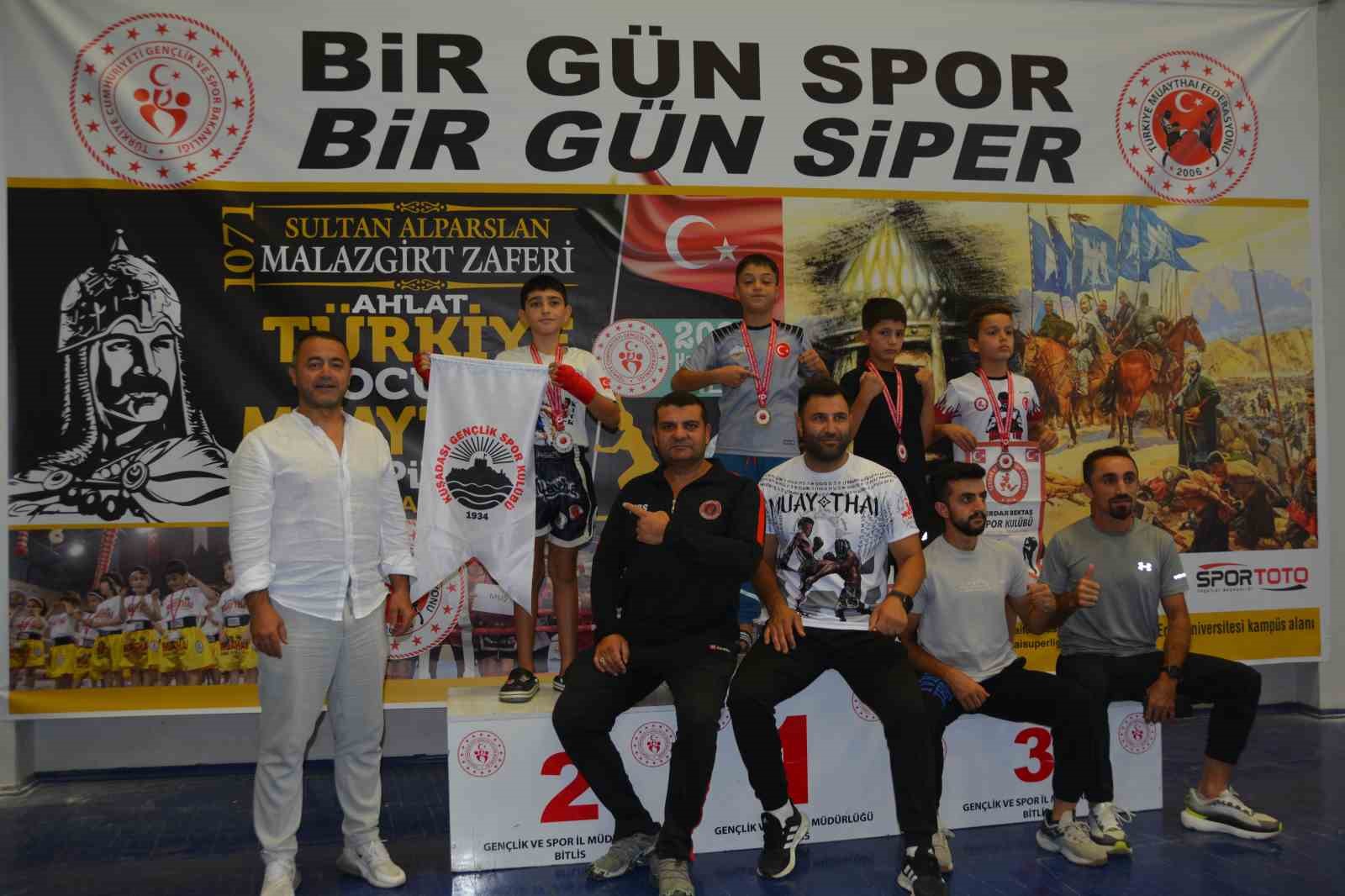 Minikler ve Yıldızlar Muaythai T&uuml;rkiye Şampiyonası sona erdi
