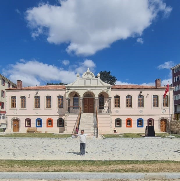Restore edilen 114 yıllık tarihi okul yeniden kapılarını a&ccedil;ıyor
