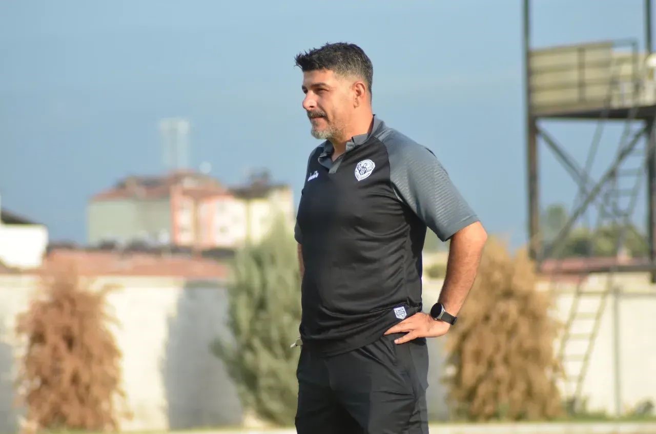 Nazilli&rsquo;de transfer yasağının kalkması y&uuml;zleri g&uuml;ld&uuml;rd&uuml;
