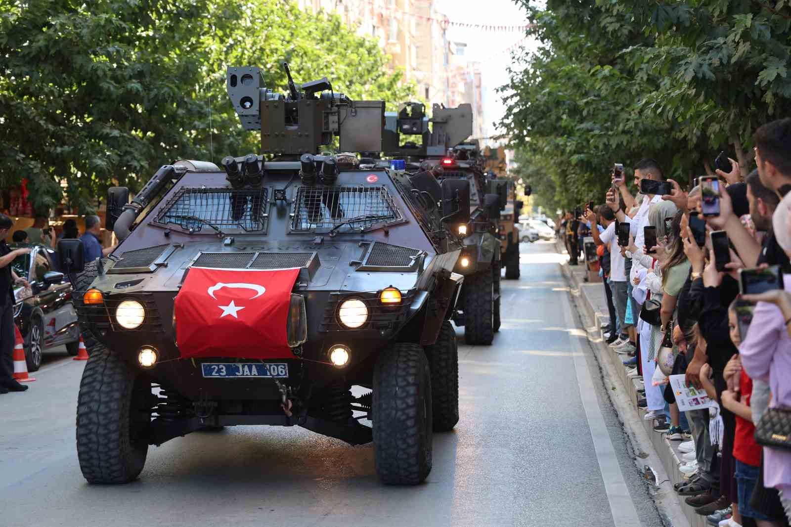 Elazığ’da 30 Ağustos Zafer Bayramı coşkusu