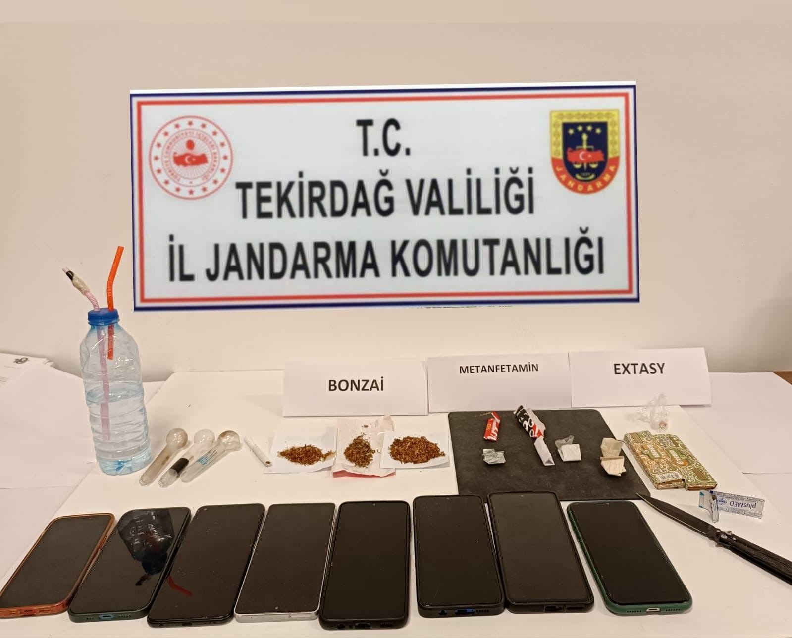 Tekirdağ&rsquo;da uyuşturucu operasyonları: &Ccedil;ok sayıda uyuşturucu madde ele ge&ccedil;irildi
