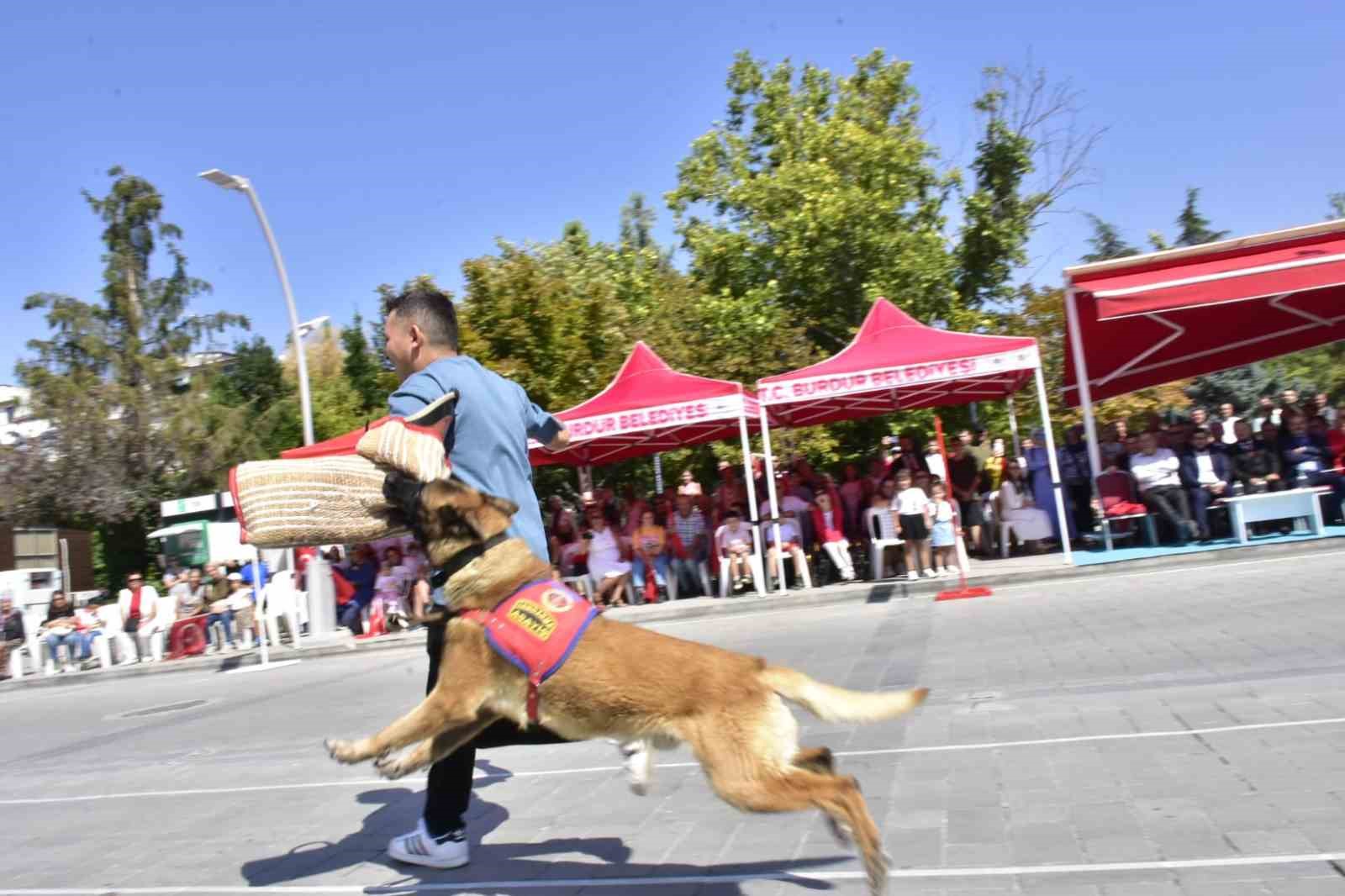30 Ağustos Zafer Bayramı&rsquo;nın 102&rsquo;inci yılı Burdur&rsquo;da coşku ile kutlandı
