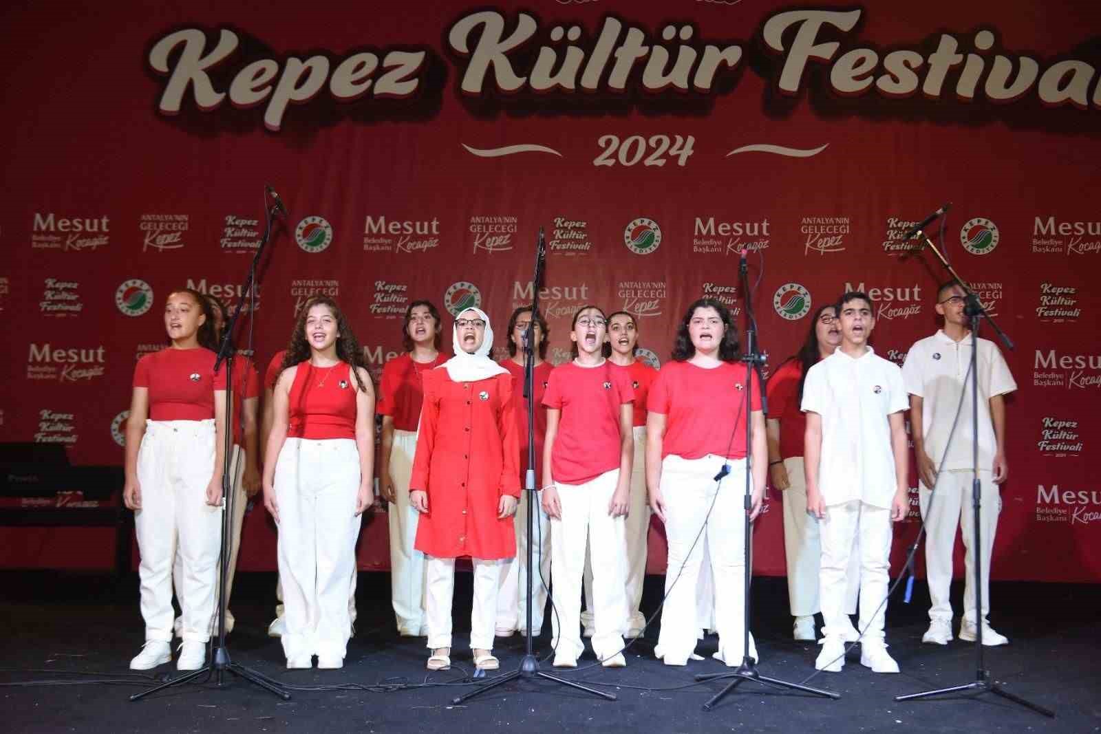 Kepez’den Zafer Bayramı’na özel coşkulu konser
