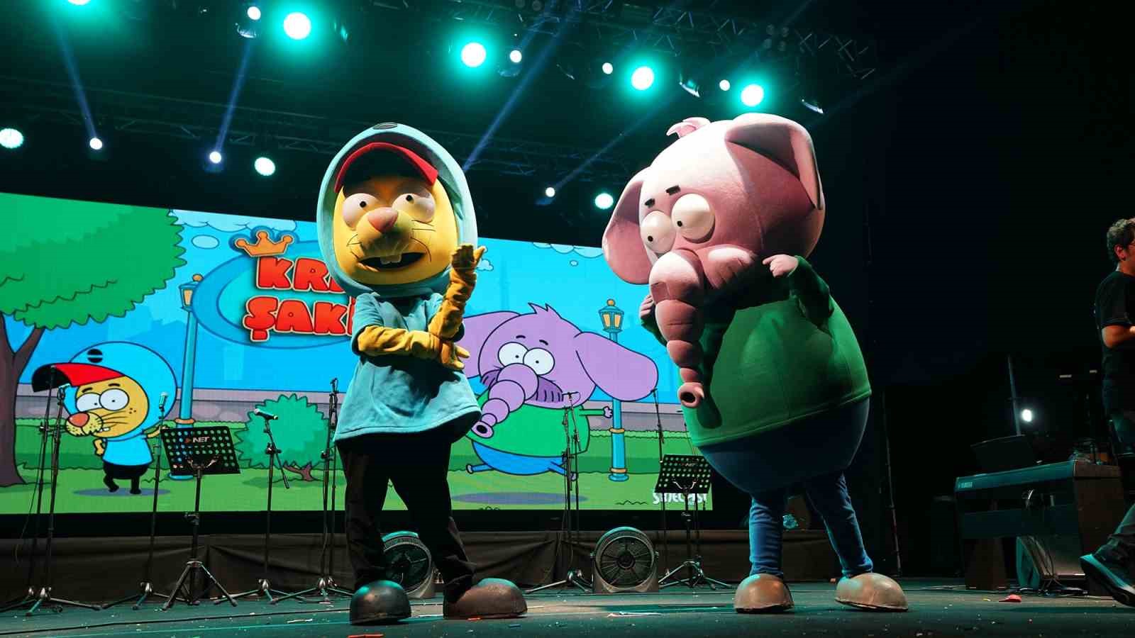 Kahramanmaraş&rsquo;ta Kral Şakir sahneye taşındı
