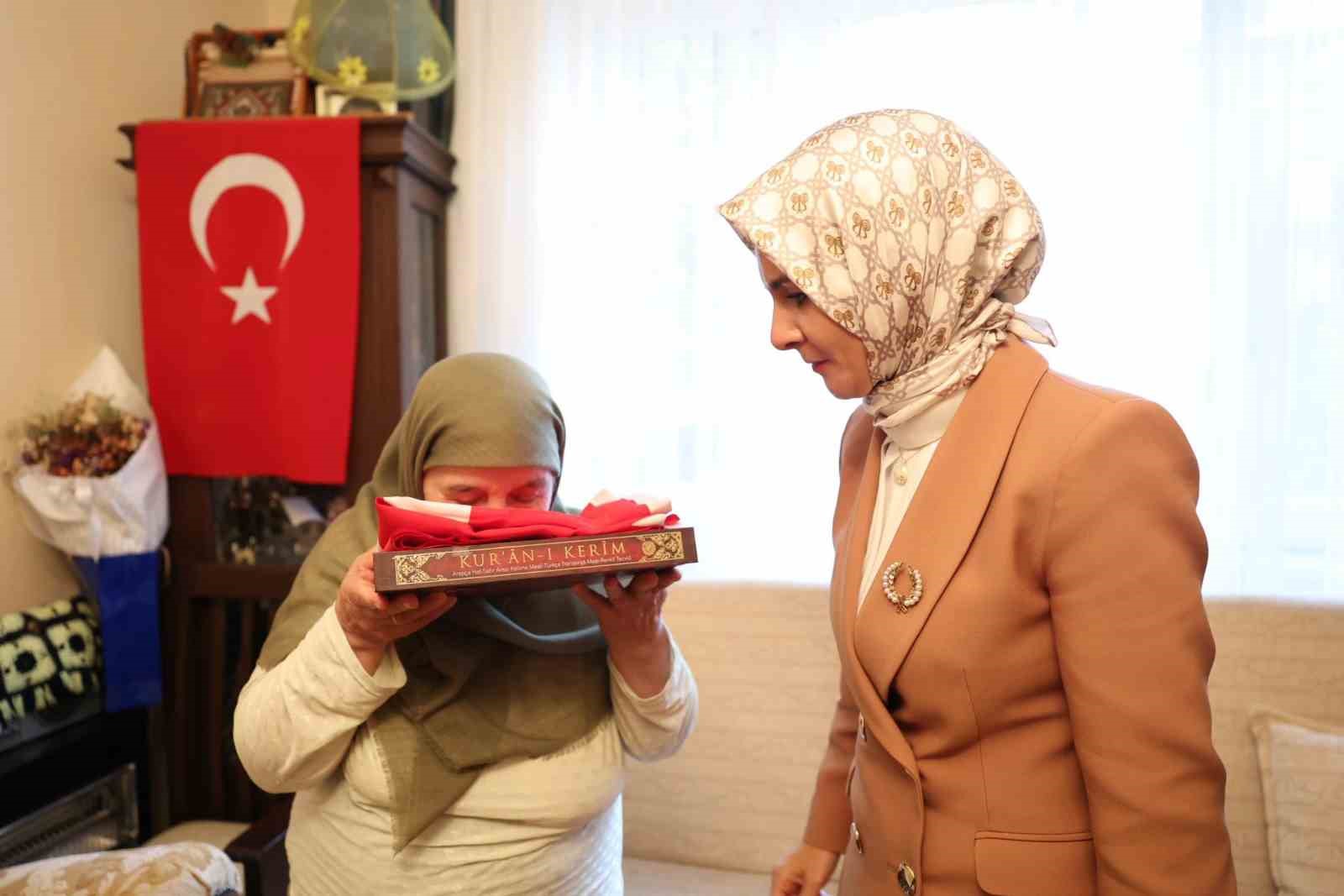 Bakan G&ouml;ktaş, Şehit Tuğgeneral Sezgin Erdoğan&rsquo;ın ailesini ziyaret etti 