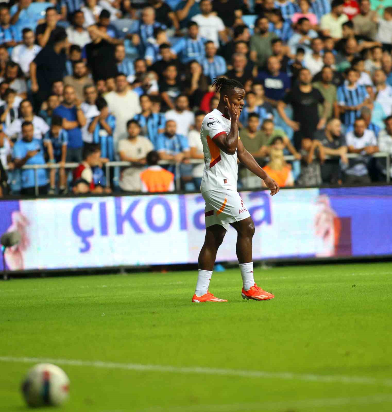 Trendyol Süper Lig : Adana Demirspor : 0 - Galatasaray : 4 (İlk yarı)
