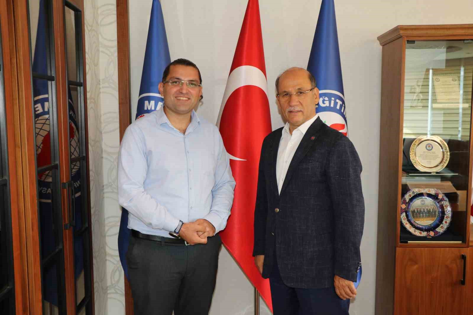 Eğitim-Bir-Sen Adana Şubesi&rsquo;nde devir teslim
