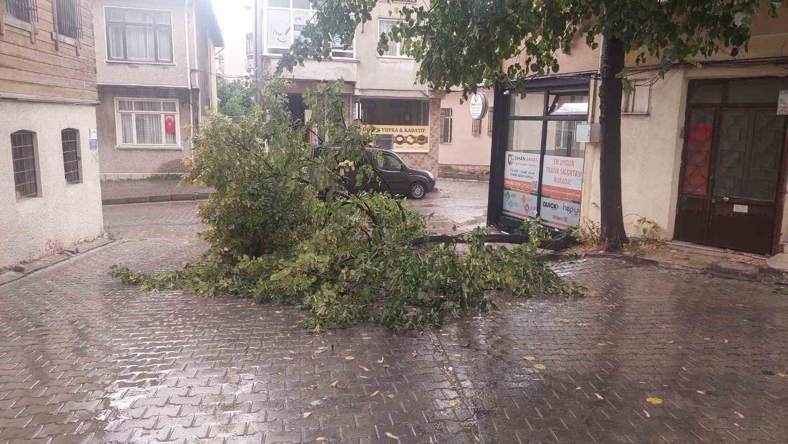 Tekirdağ&rsquo;da sağanak yağış
