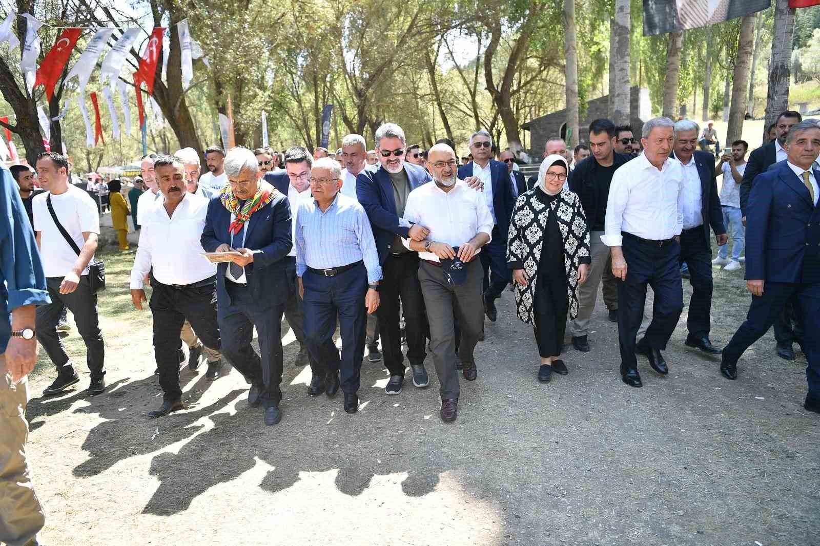 30. Ulusal, 20. Uluslararası Dadaloğlu Şenlikleri d&uuml;zenlendi
