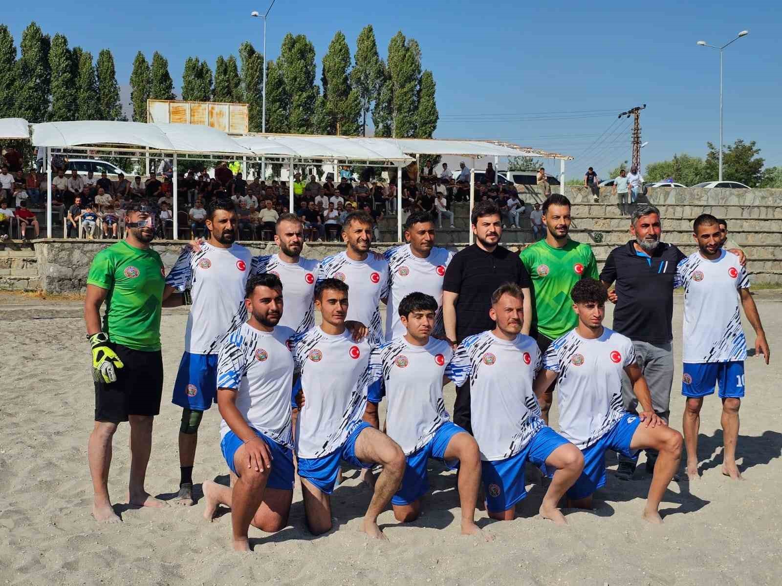 Plaj Futbolu Adilcevaz Etabı tamamlandı