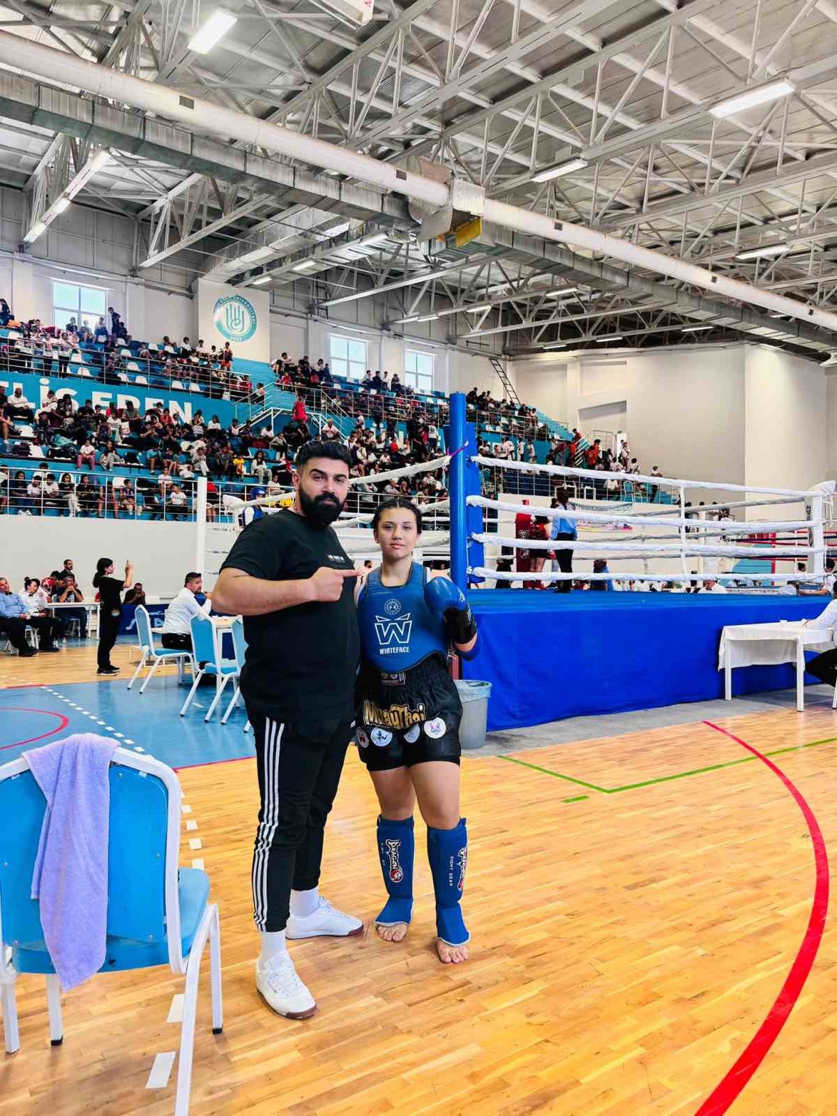İki yıl önce başladığı sporda Türkiye Şampiyonu oldu