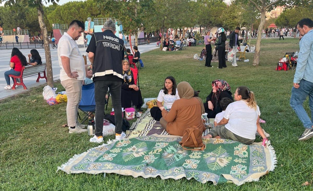 Tekirdağ&rsquo;da Narko Nokta Projesi&rsquo;nde 40 bin kişiye ulaşan farkındalık &ccedil;alışması
