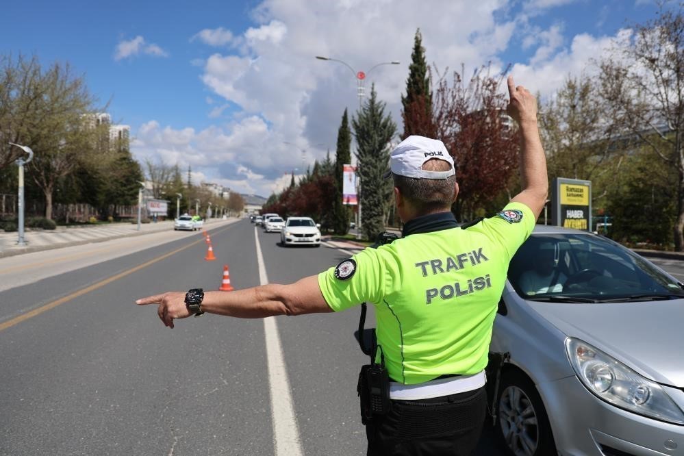 Düzce’de 27 sürücüye alkolden işlem yapıldı