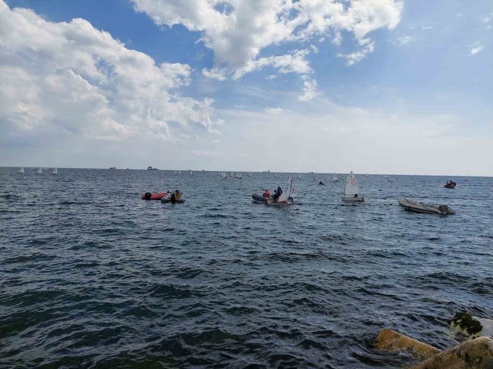 8. Uluslararası S&uuml;leymanpaşa Optimist Cup Yelken Yarışları başladı
