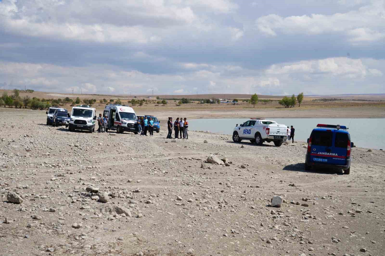 Vali Çelik’ten gölette boğulan baba ve kızıyla ilgili açıklama
