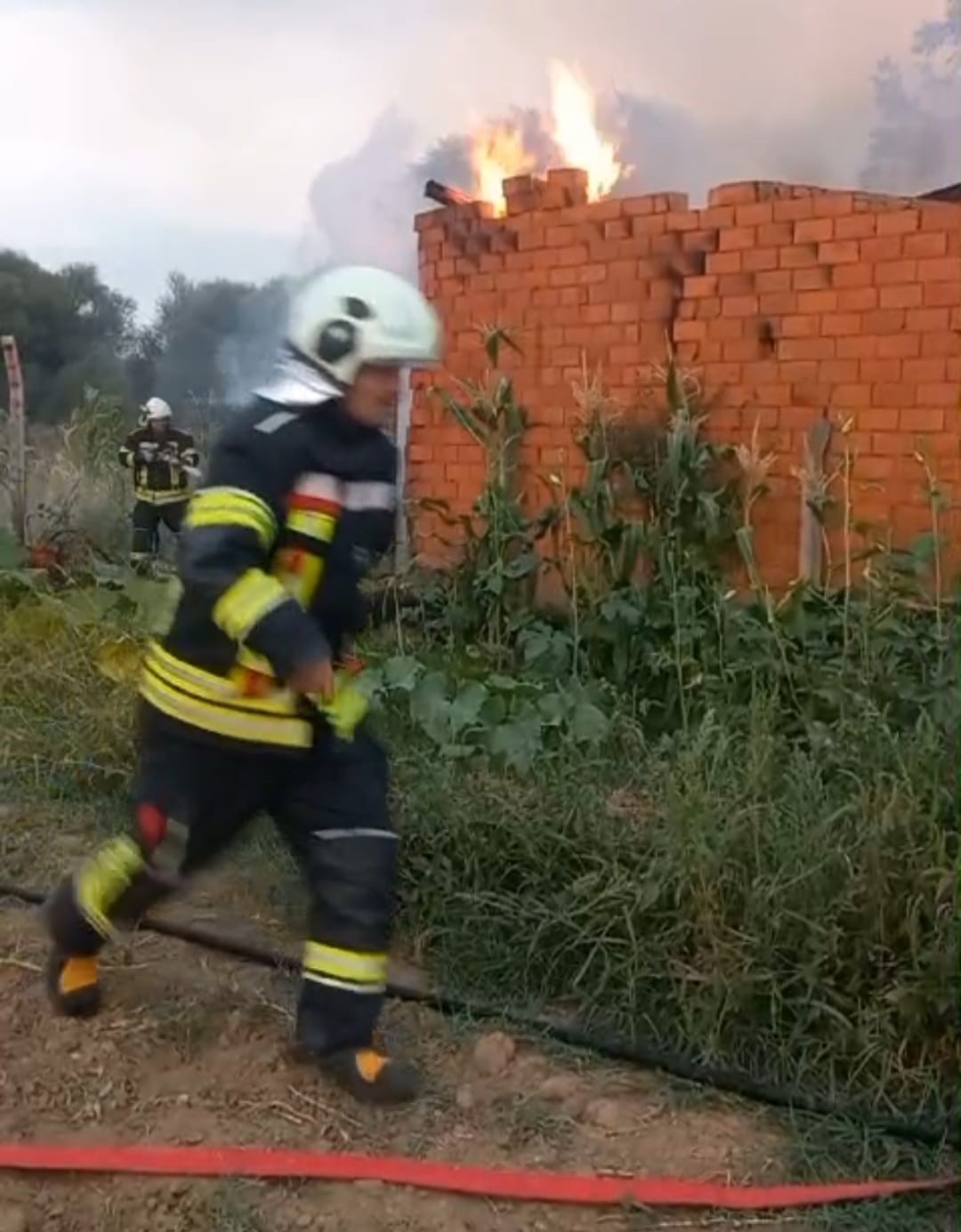 Tavşanlı&rsquo;da odunluk yangını
