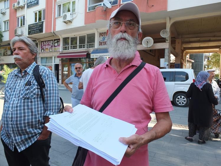 Balıkesir&rsquo;de &ccedil;evreciler altın madeni işletmesine karşı &ccedil;ıktı
