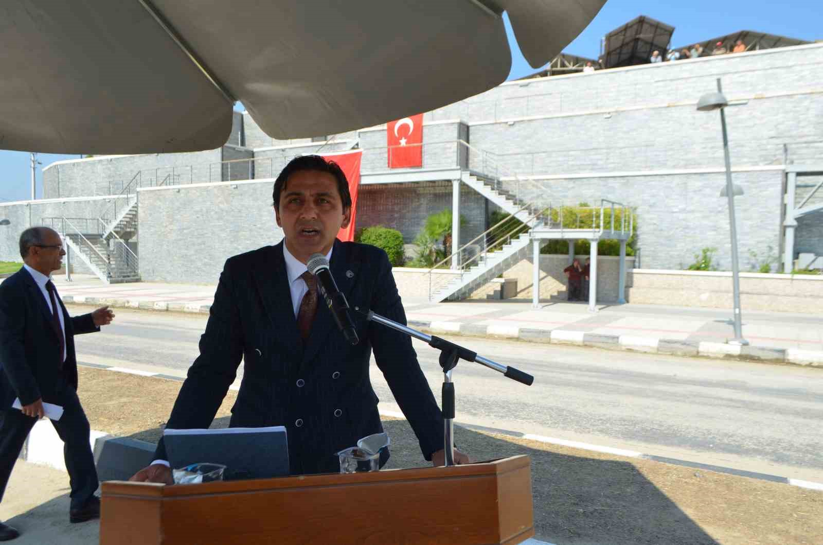 Selendi’de kurtuluşun 102. yılı coşkuyla kutlandı