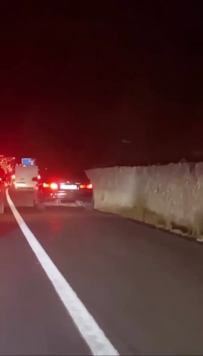 Trafik çilesinde uyanık sürücüler vatandaşın tepkisine neden oldu
