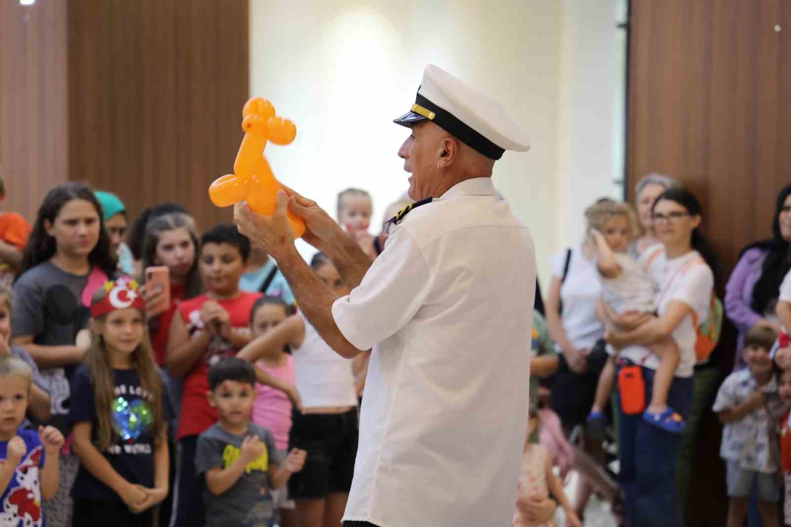 Şehzadeler’de çocuklar barışı sanatla anlattı