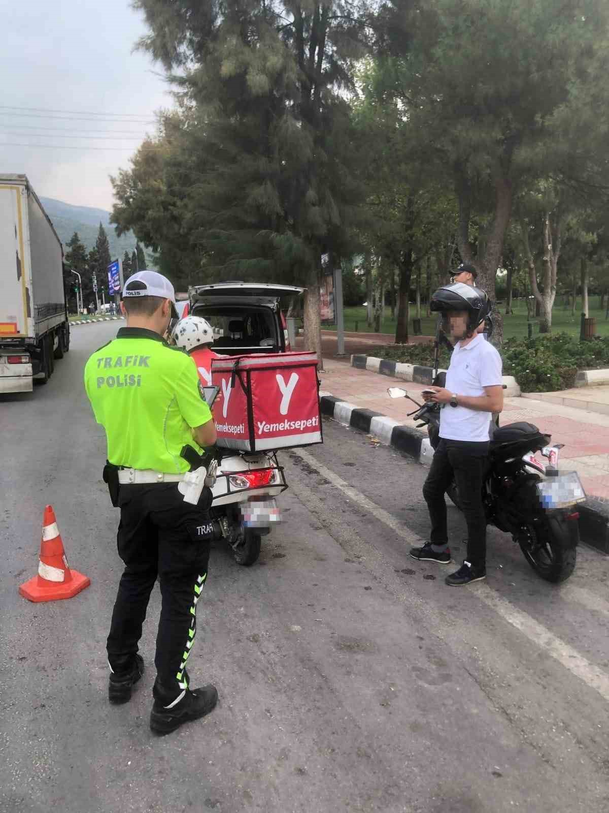 Manisa’da 35 motosiklet trafikten men edildi