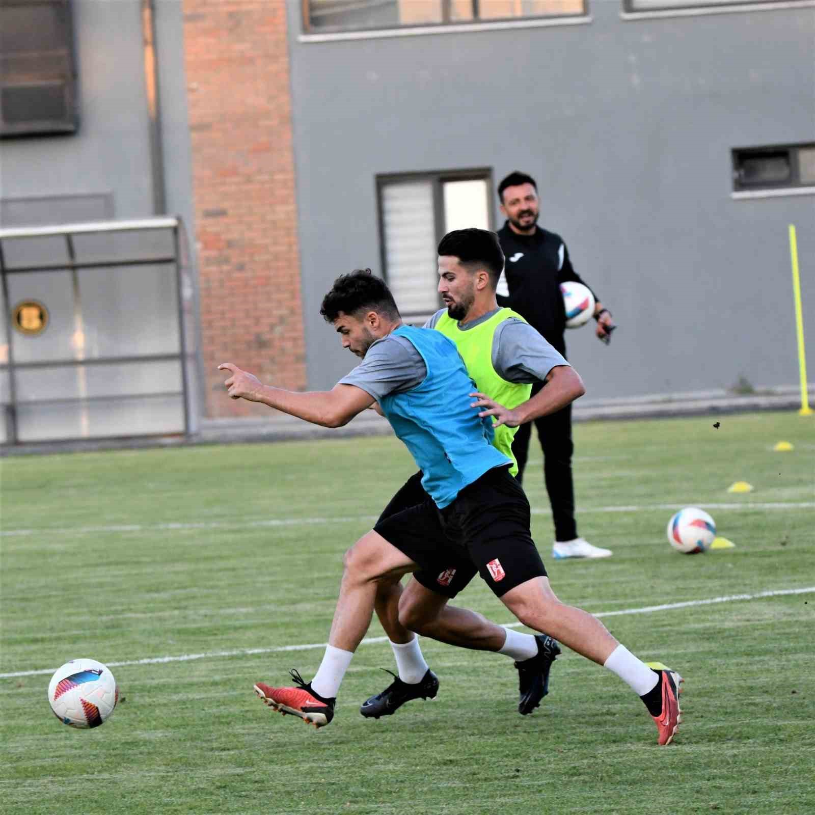 Muammet Araz, Balıkesirspor&rsquo;da
