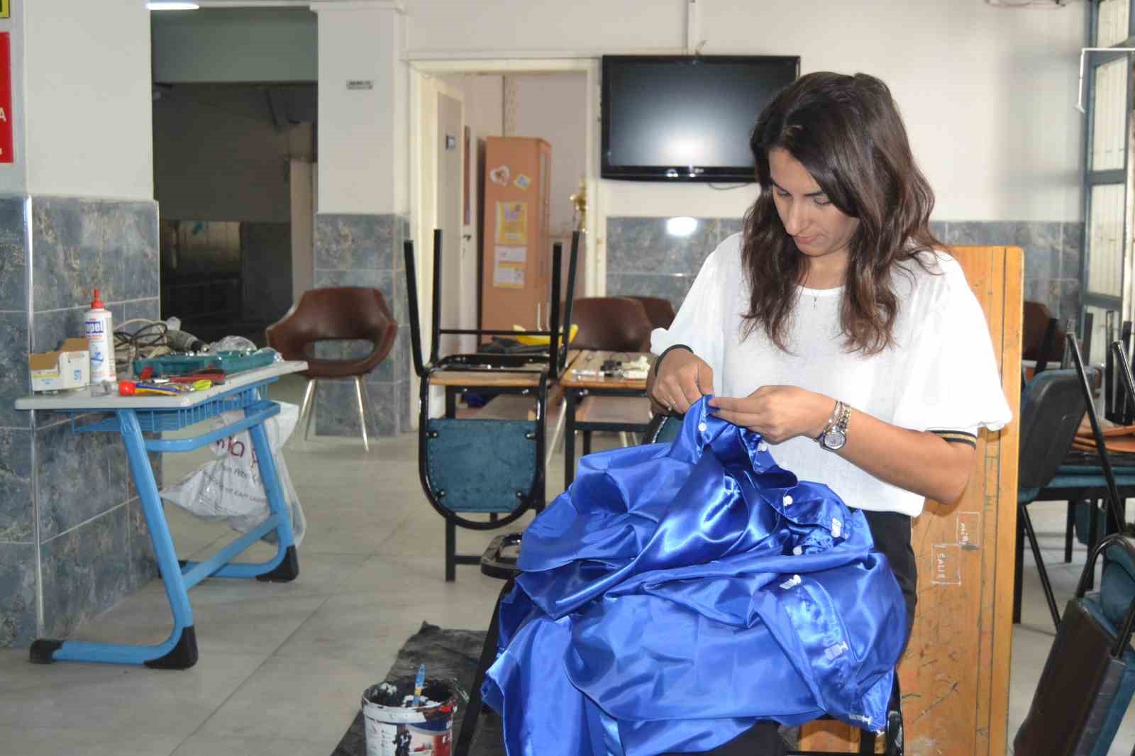 Manisa’nın fedakar öğretmeni