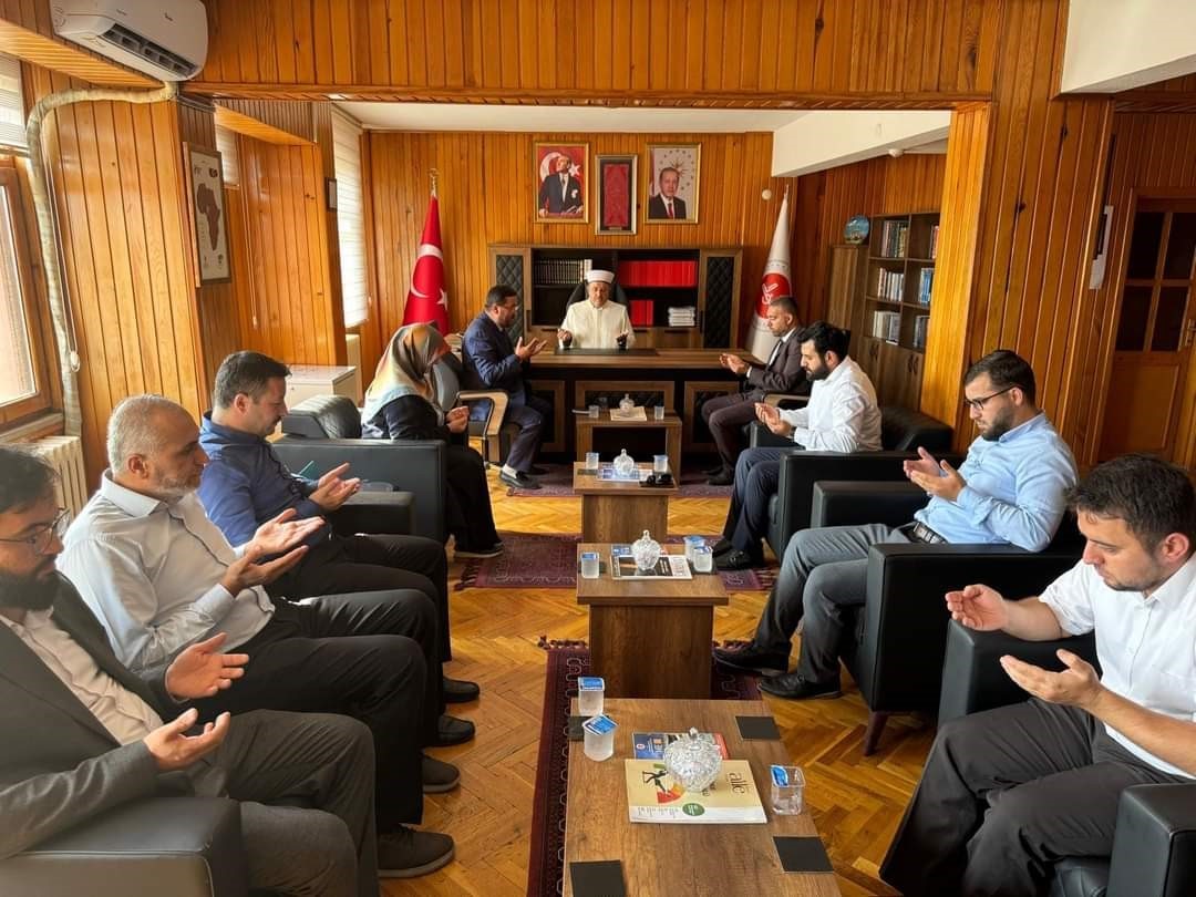 Edirne&rsquo;nin yeni m&uuml;ft&uuml;s&uuml; g&ouml;reve başladı
