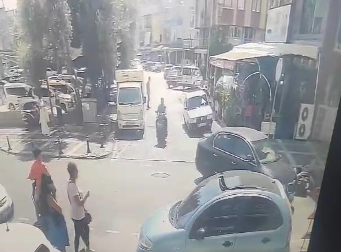 Devrilen motosikletteki 2 Alman turist yaralandı
