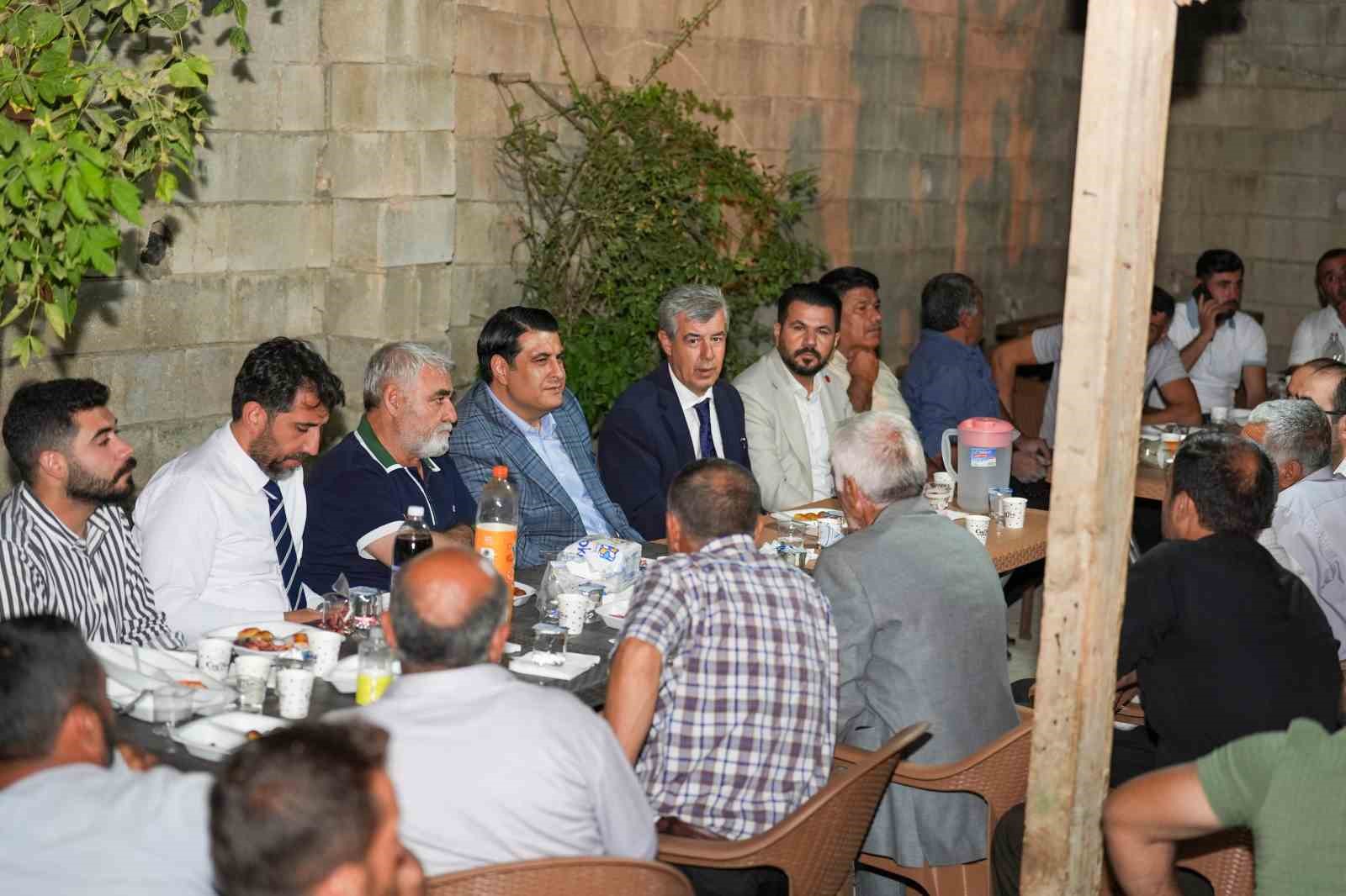Yılmaz, S&uuml;l&uuml;kl&uuml; Mahallesi&rsquo;nde halkla buluştu
