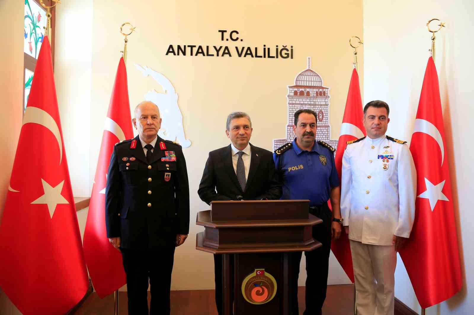 Antalya’da bir ayda 6,79 kilogram eroin ele geçirildi