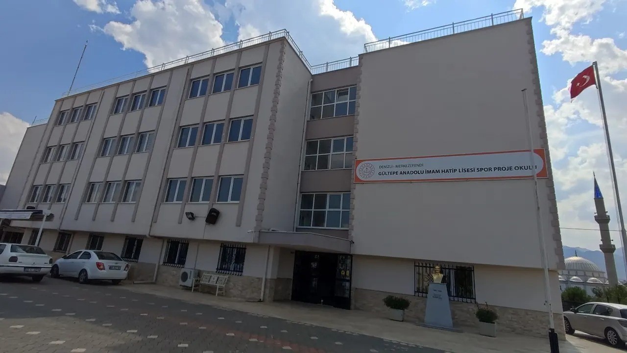 Denizli’de Anadolu İmam Hatip Lisesi Spor Proje Okulu açıldı